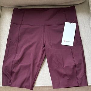 NWT Lululemon Fast and Free High-Rise Short 10" - Cassis - Size 10